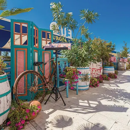 1 Bedroom Cozy In * Biograd Na Moru